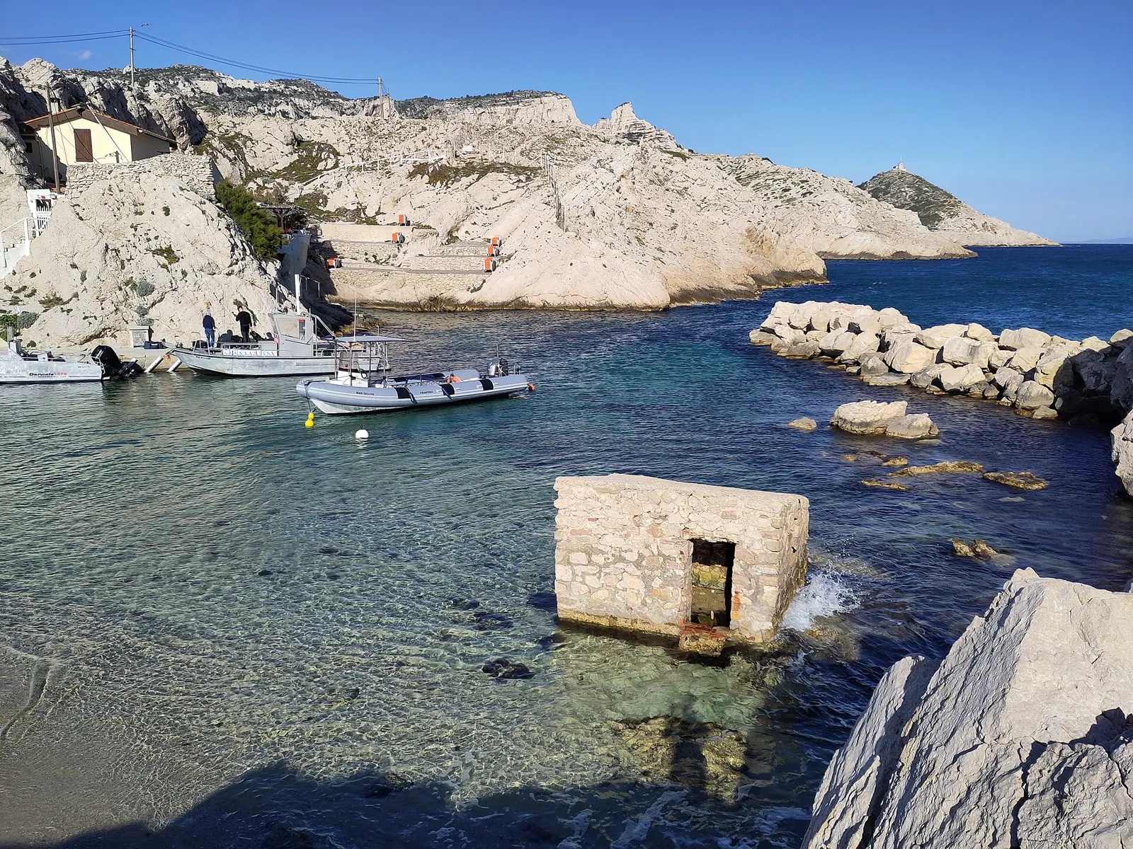 Le Cap Croisette, sur le sentier entre Callelongue et les Goudes